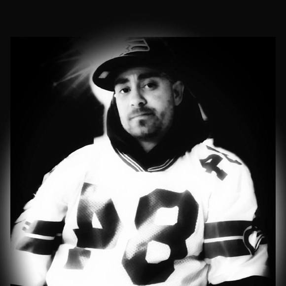 Meet your Posher, James - Picture 1 of 1